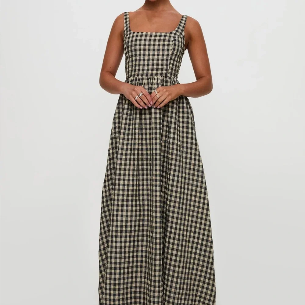 Princess Polly Black and Cream Check Maxi Dress - Picture 3 of 4